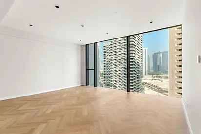 Elegant 1 BHK with Upgraded Interiors, Modern Appliances & Walk‑In Closet
