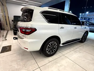 2024 Nissan PATROL 缩略图 6