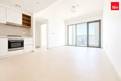 High Floor I Negotiable I Large Layout