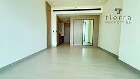 High-Floor Studio | Balcony | City & Desert Views