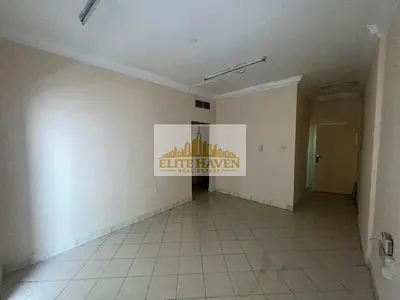 1bhk Available Only For Family opposite of Sahara Centre Only 32k with balcony