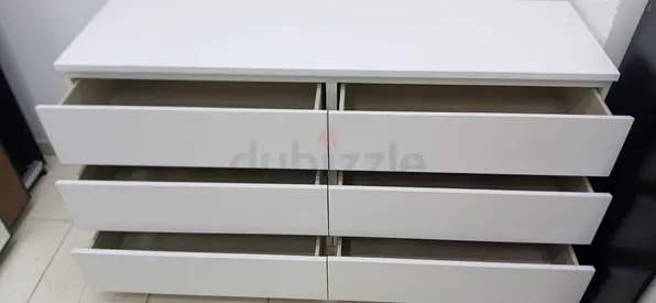 White 6-Drawer Dresser / Chest in Good Used Condition