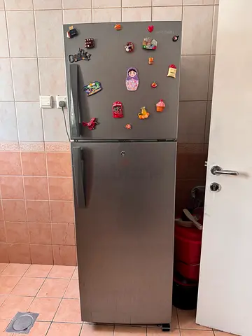Double door fridge