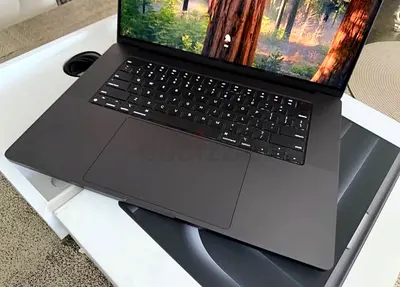 MacBook Pro M3 16 inch 512GB 18GB Space Black