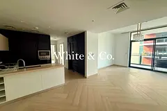 UNFURNISHED | FLEXIBLE CHEQUES | VACANT