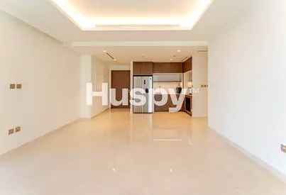 Vacant | Marina View | Corner Unit