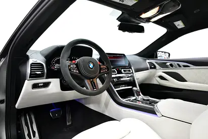 2022 BMW M8 photo 13