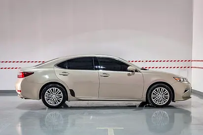 صورة 4 لـ 2018 Lexus ES-SERIES