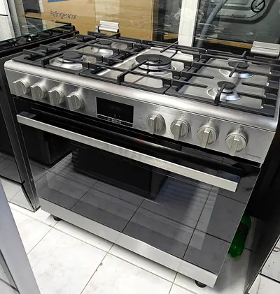 Bosch Stainless Steel 90cm Gas Range with Large Oven - Good Used Condition