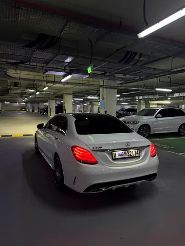 2017 Mercedes-BENZ C-CLASS 缩略图 3