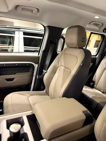 2026 LAND Rover DEFENDER — миниатюра 12