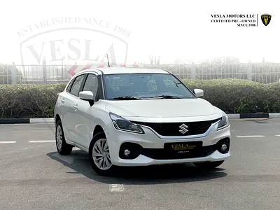 UNLIMITED MILEAGE WARRANTY / CRUISE CONTROL + CAMERA + CAR PLAY + NAVIGATION / IN HOUSE FINANCE