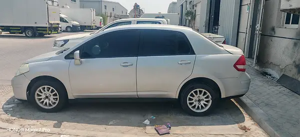 صورة 4 لـ 2012 Nissan TIIDA