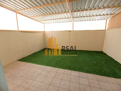 Luxurious unfurnished townhouse available in Nasma residence with 4 cheque payments