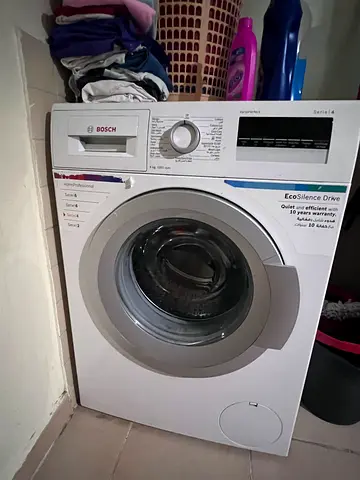 Bosch front load washing machine - perfect working condition with a brand new drum by bosch