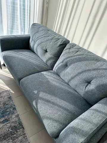 Comfortable 3-seater grey fabric sofa - Excellent condition