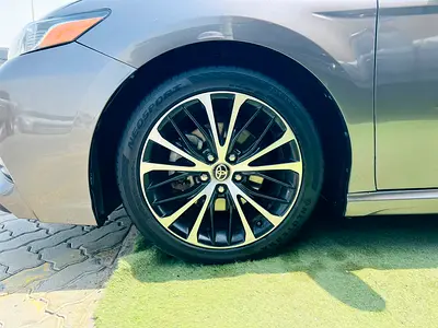 2020 Toyota CAMRY — фото 17