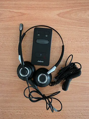 Jabra BIZ 2400 Duo Headset + Jabra Link 860 Audio Processor (Model ENA003)
