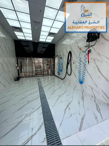 مغسلة سيارات غسيل وبولش للتنازل في المويهات 3 عجمان