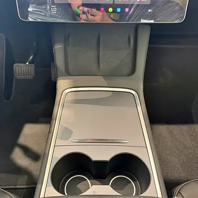 صورة مصغرة 14 لـ 2024 Tesla MODEL Y