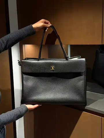CHANEL LARGE TOTE METAL BLACK