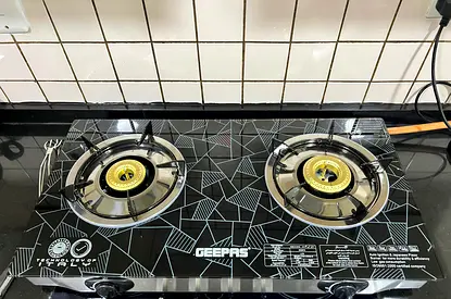 Geepas 2-Burner Gas Stove - Tempered Glass Top, Portable