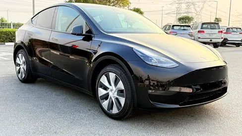 2023 Tesla Model Y Long Range, GCC Specs! Perfect condition!