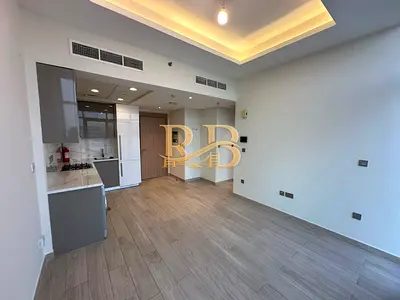 INVESTOR DEAL | 2 BATHS | POOL VIEW | 1 BED - 950K