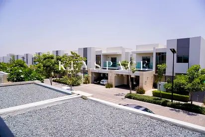 Designer Garden Residence | Refined Family Lifestyle | Resale