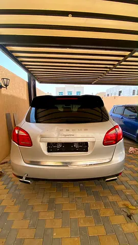 صورة 6 لـ 2013 Porsche CAYENNE