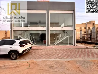 للايجار محل تجاري في موقع ممتاز جدا للجيمع الاغراض الياسمين شارع الزبير جاهز علي التسليم