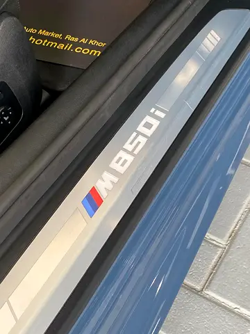 2021 BMW 8-SERIES 缩略图 17