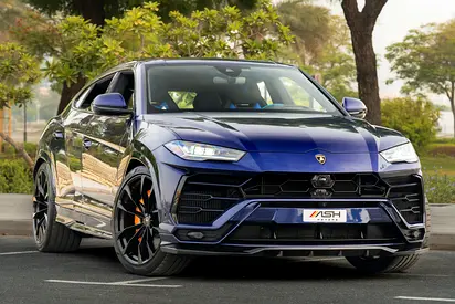 Lamborghini Urus | 2020 | Japanese Specs | Power Craft Exhaust | Carbon Upgrades
