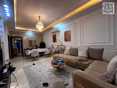 At a great price including electricity, water, and air conditioning, a 5-bedroom townhouse with a r