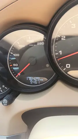 2014 Porsche CAYENNE 缩略图 17