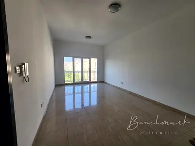 Modern 1 BR+Store | Near Metro | Ready To Move In