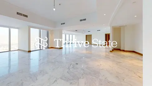 Unfurnished | Burj Khalifa Views | Expansive Layou