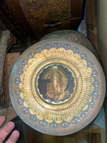 Antique brass designed plate