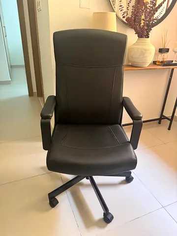 MILLBERGET Swivel Office Chair(IKEA) - very Good Condition