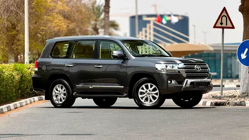 صورة 2 لـ 2017 Toyota LAND CRUISER
