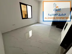 First-time occupancy studio apartment - separate kitchen - spacious - 2-minute walk to the beach - p