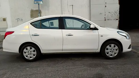 2023 Nissan SUNNY 照片 4
