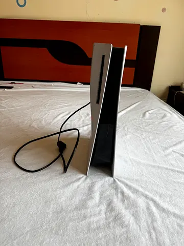 PS 5 console without controller