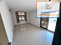 Two-Bedroom Apartment with a Living Room and Elegant Rooftop for