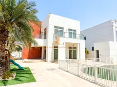 Spacious 5BR Villa| Private Pool & Garden |Prime