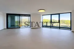 Signature Corner Unit | Front View | Corner Layout
