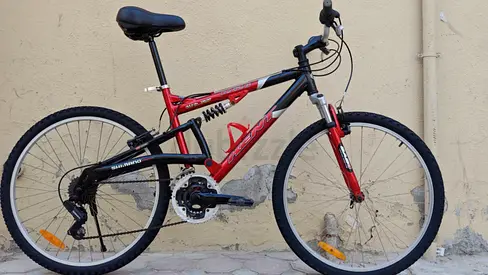 Mountain bicycle Japan import Free delivery used refurbished 100% working high quality strong bike