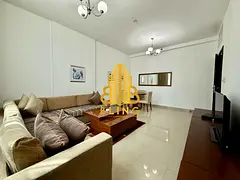 Fully Furnished 2BHK With Closed Kitchen & Spacious Saloon