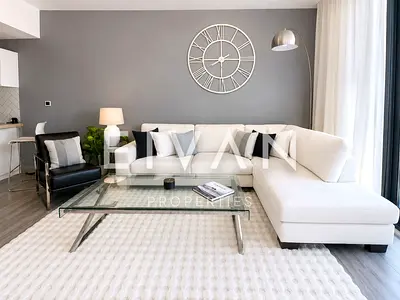 Premium Quality | Pool and Gym Access | Furnished