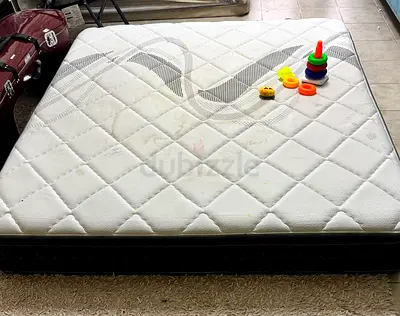 King size mattress for sale -200/180 cm